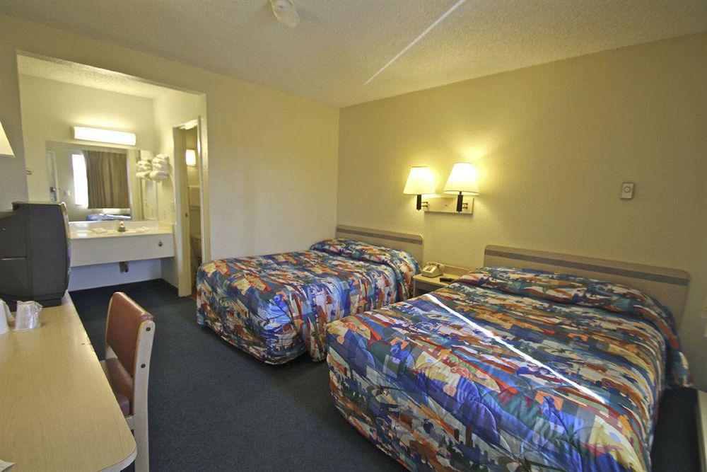 Motel 6-Eureka, Ca Redwood Coast Extérieur photo