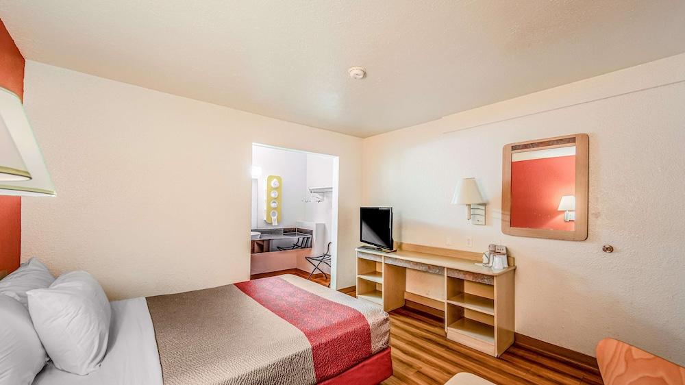 Motel 6-Eureka, Ca Redwood Coast Extérieur photo